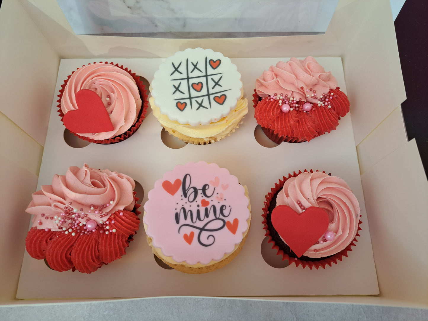 Valentines Cupcakes (6-Pack)